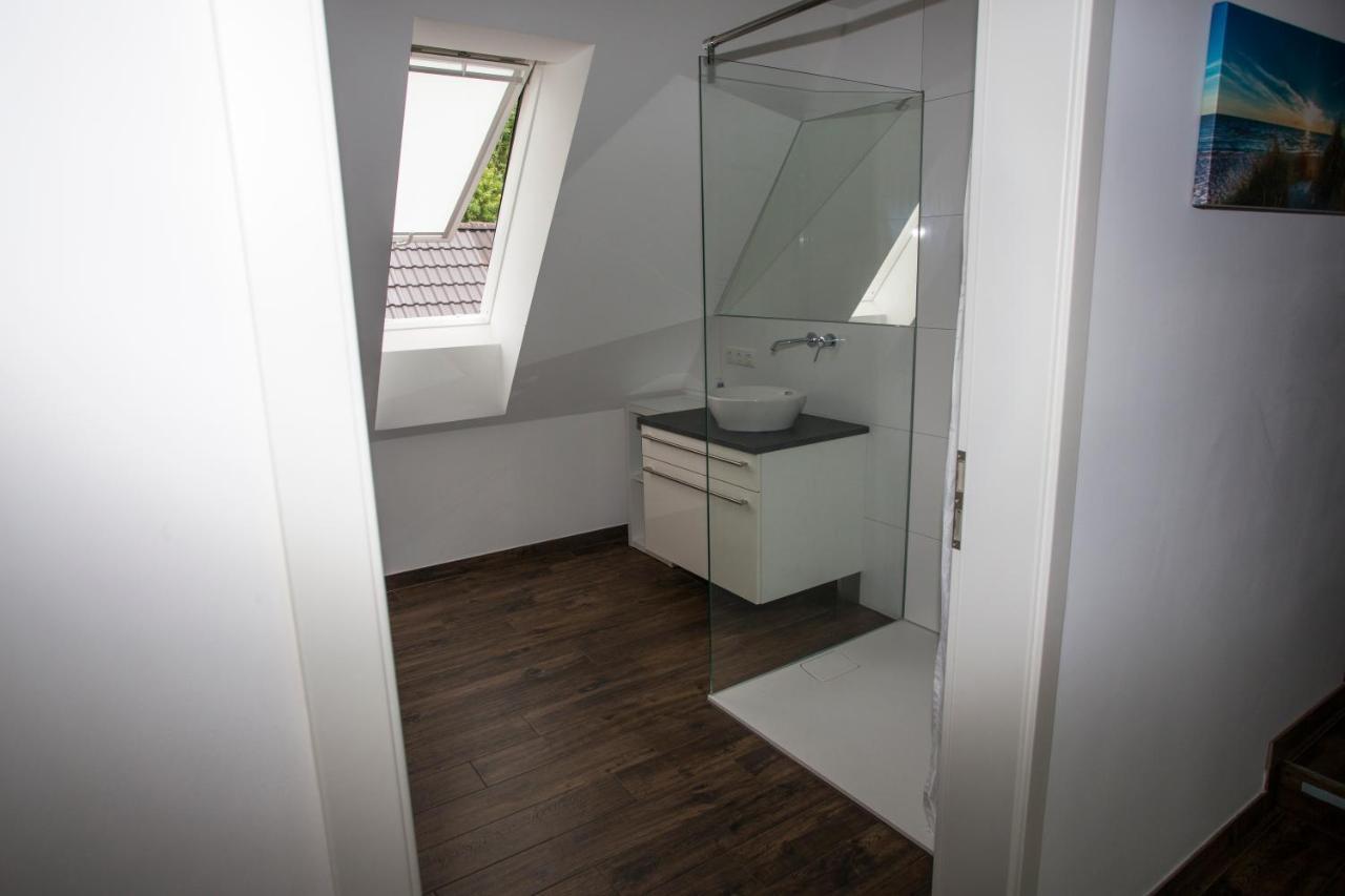 Roggenhorst - Aufwändig Saniertes Haus, 200 Qm Wohnfläche, 3 Bäder Ferienhaus
